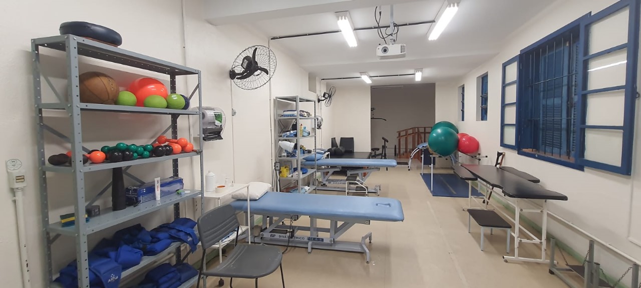 Clínica Escola de Fisioterapia da Estácio em Nova Friburgo será reinaugurada neste sábado, marcando 25 anos de atuação