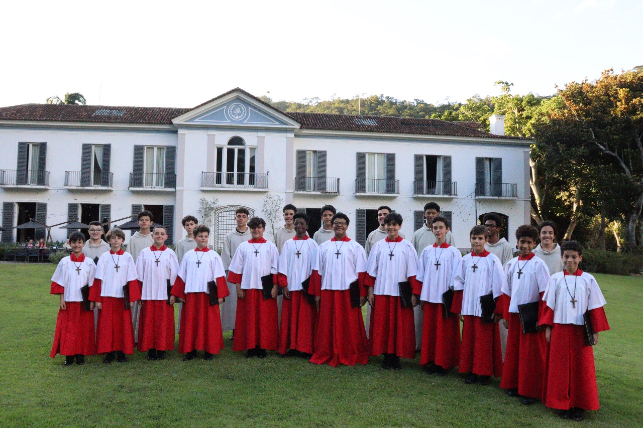 Coral dos Canarinhos de Petrópolis abre inscrições para a seleção de novos meninos